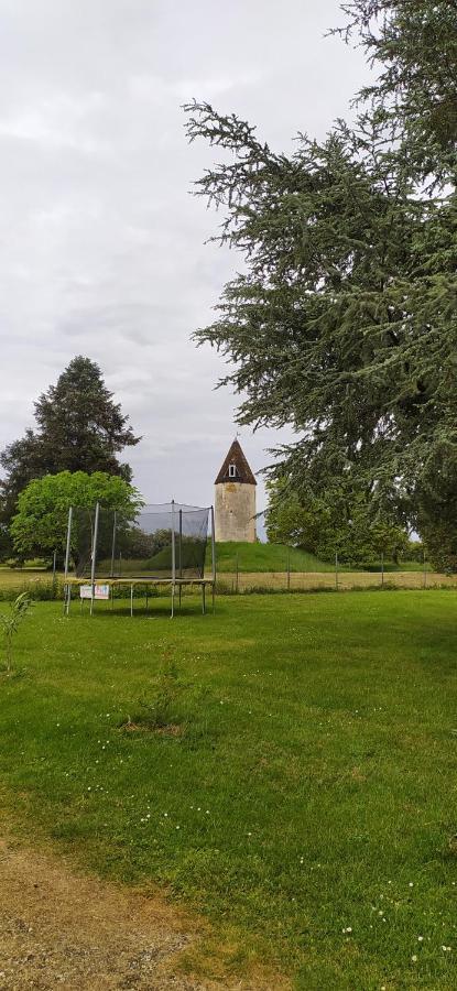 Domaine Moulin D' Elemiah Apartman Gémozac Kültér fotó